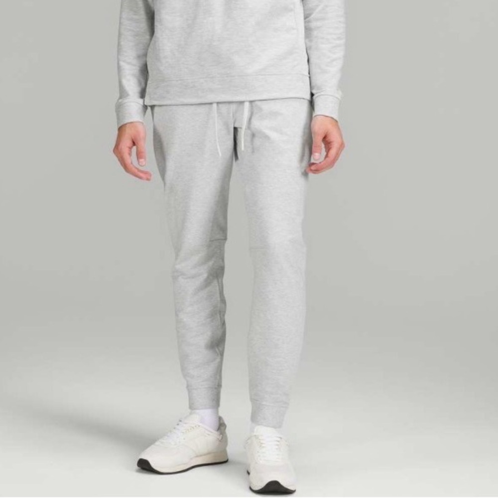 Lululemon sz M City Sweat Jogger *Tall Heathered Ultra Light Grey / Sea Salt